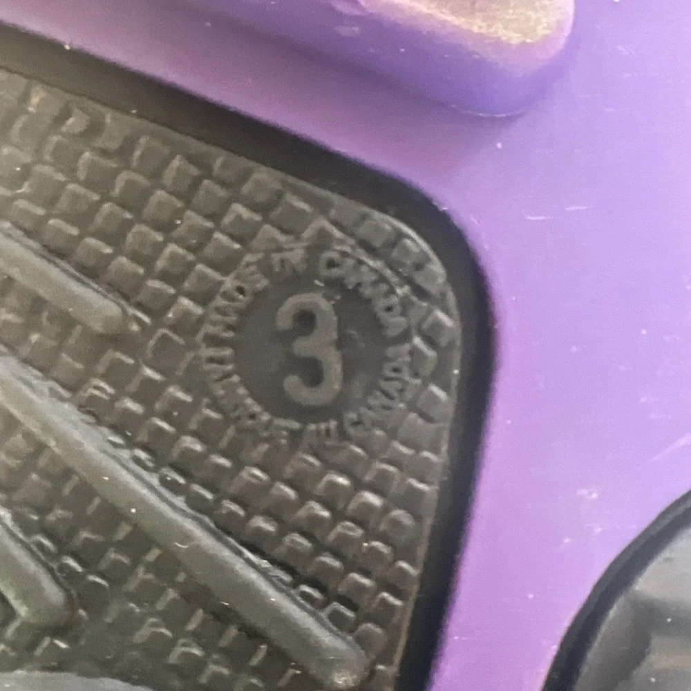 Kamik excellent worn
